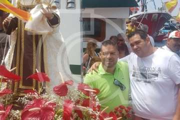 Procesión terrestre-marítimo de la Virgen del Carmen por la bahía de Melenara (Foto TA)